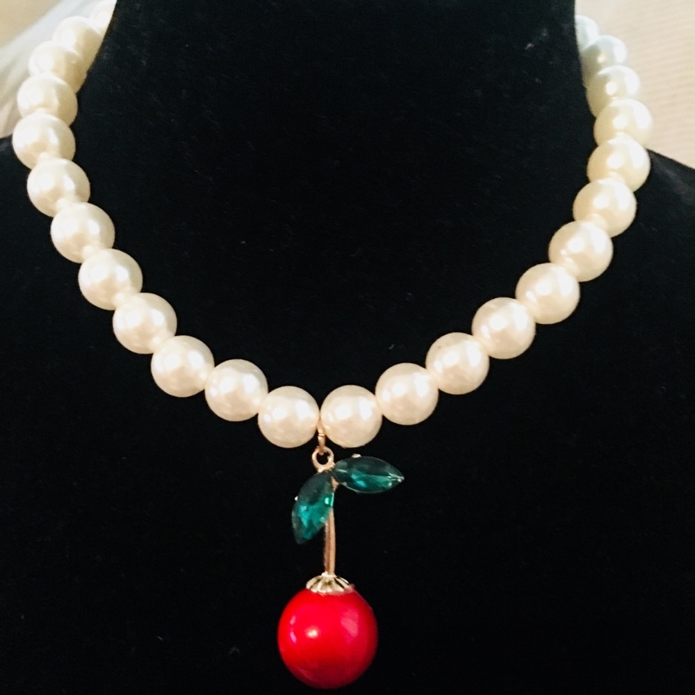 Pearl Necklace